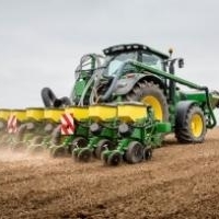 A kukoricatermesztés tavaszi talaj-előkészítése és vetésének gépei II.